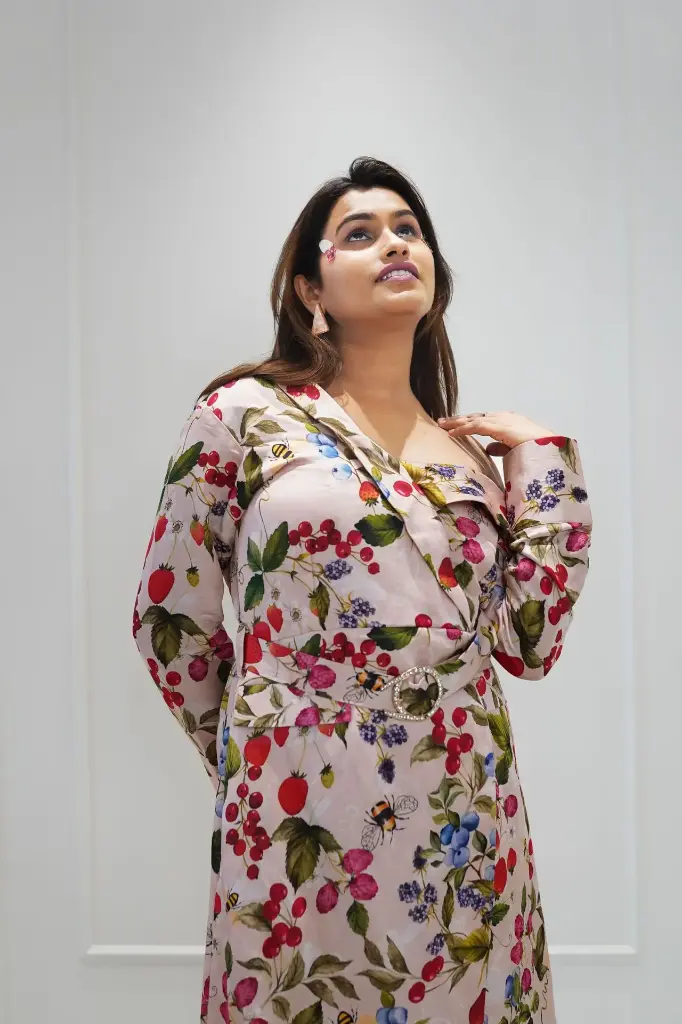 Bee's & Berrie's She-E-O Dress